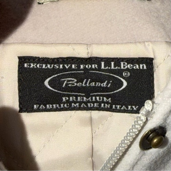 Vintage L.L. Bean Exclusive For Bellandi Women’s 100% Lambswool Toggle Coat - Picture 5 of 8